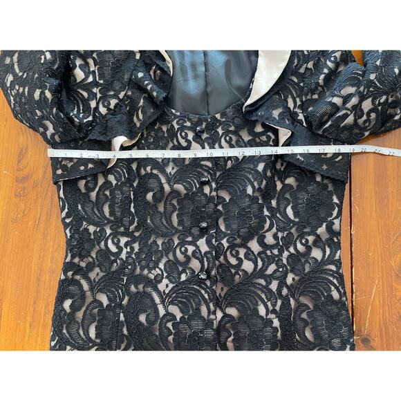 Vtg Tahari Arthur S Levine Luxe Size 10 Womens Jacket Snap Button Lace Black Tan - Picture 8 of 10